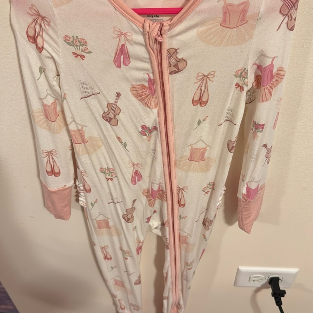 Angel Dear Ballet Bamboo Zippy